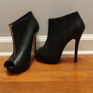 ALDO peep toe boots size 6.5